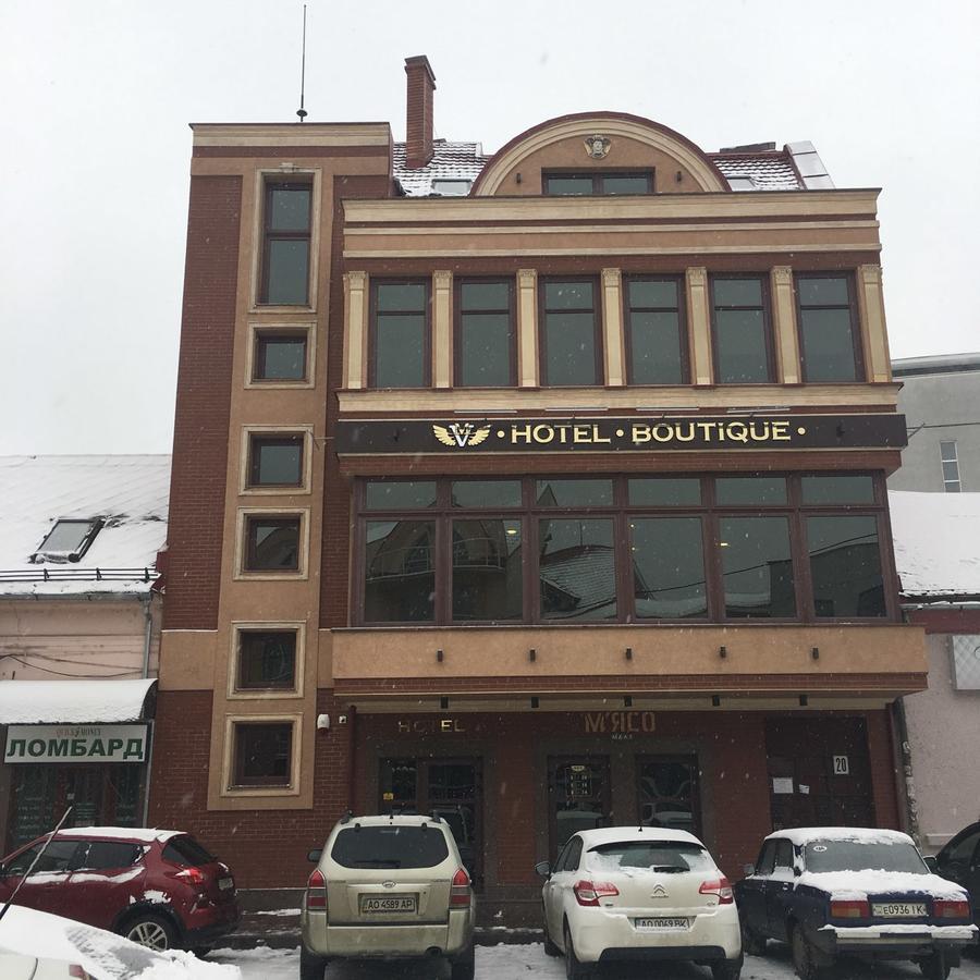 Hotel " Boutique " Uzhhorod Exterior photo
